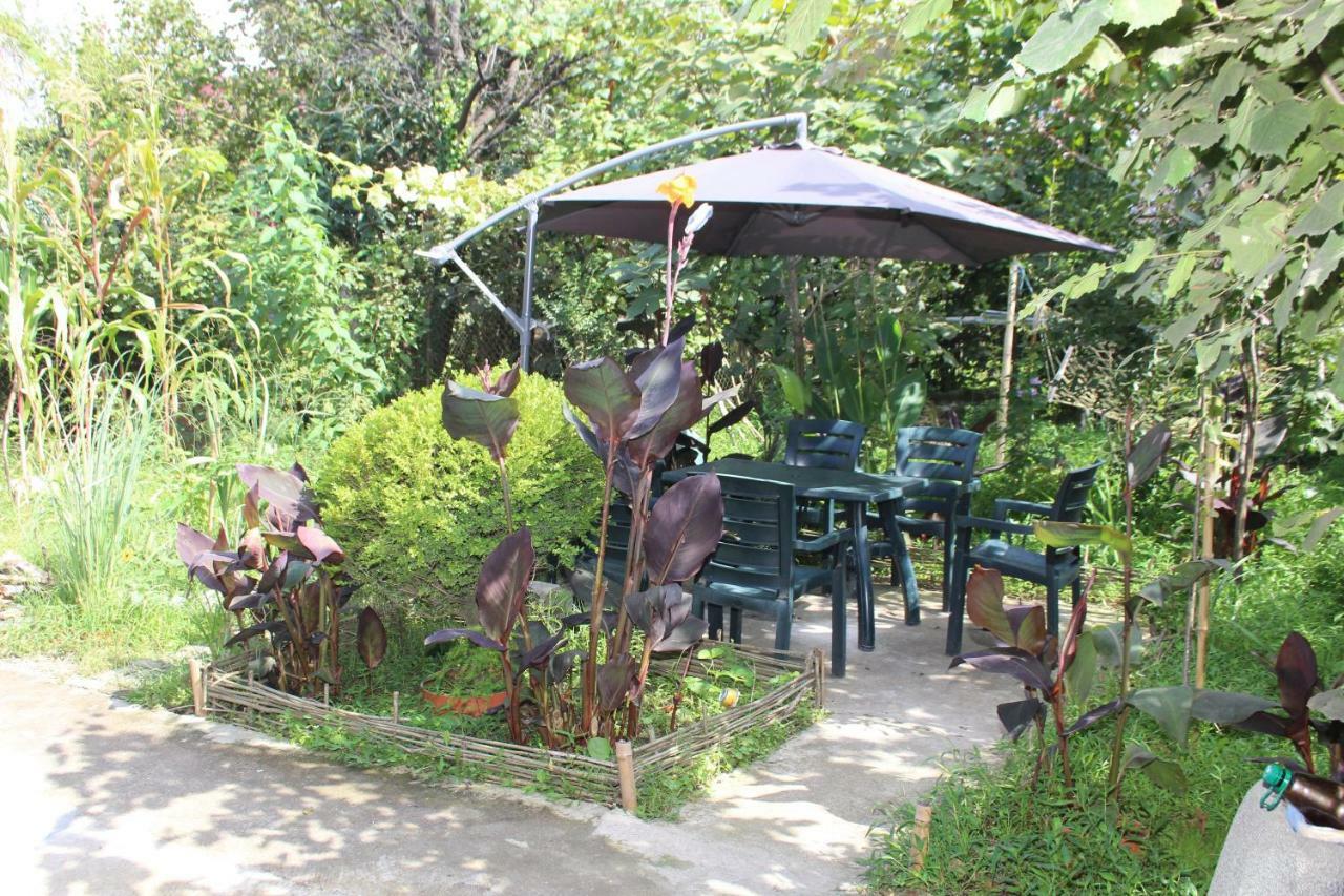 Guest House Barbi Batumi Kültér fotó